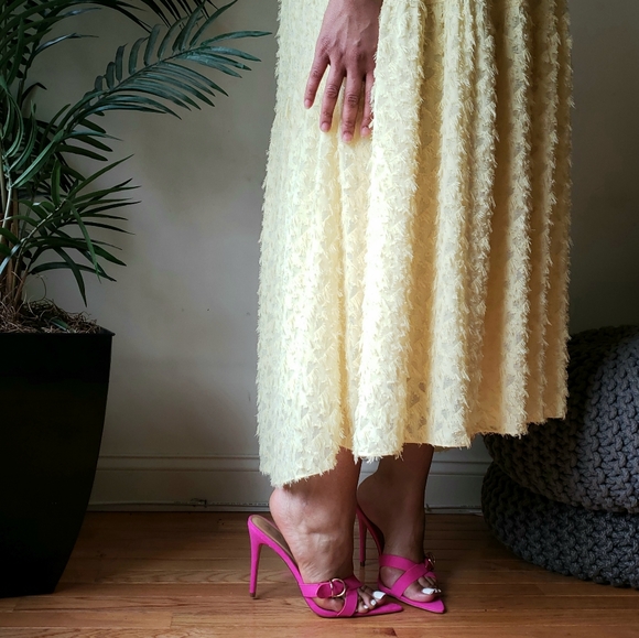 Hot Pink Mules with Gold buckle | Women's size 10 - Picture 4 of 7